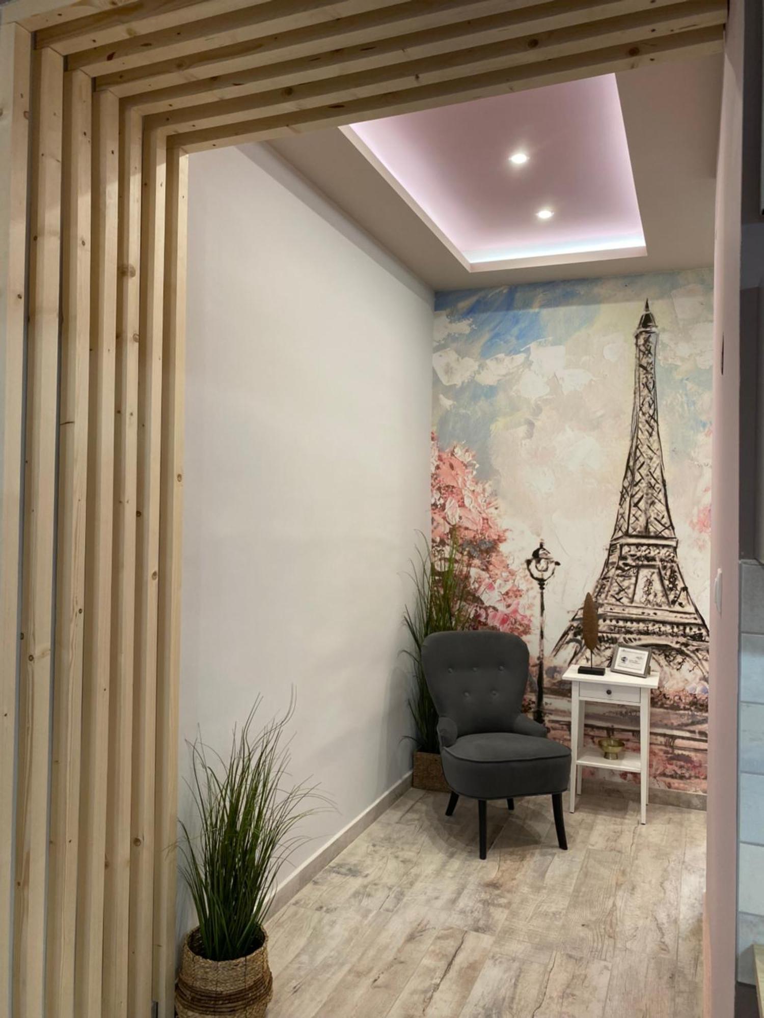 Paris - Center Apartament Seghedin